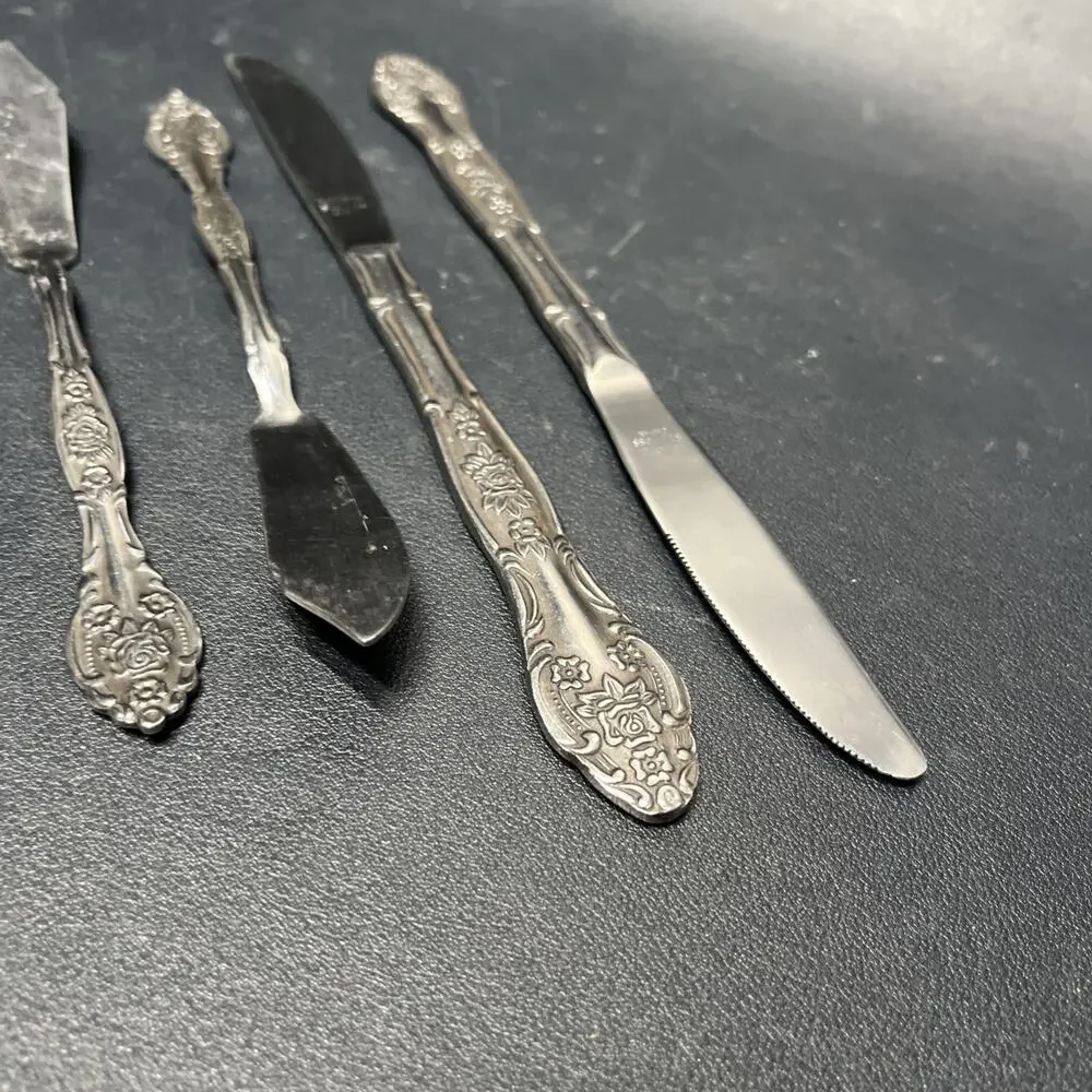 Vtg National Stainless Dinner Knives & Butter KnivesRose Flower Made In Japan. N